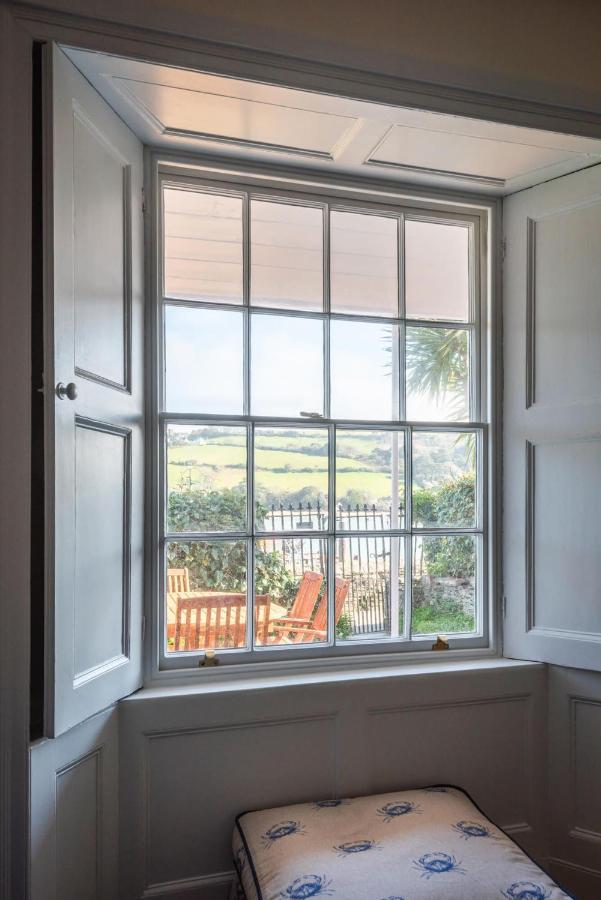 7 Victoria Quay Villa Salcombe Exterior photo