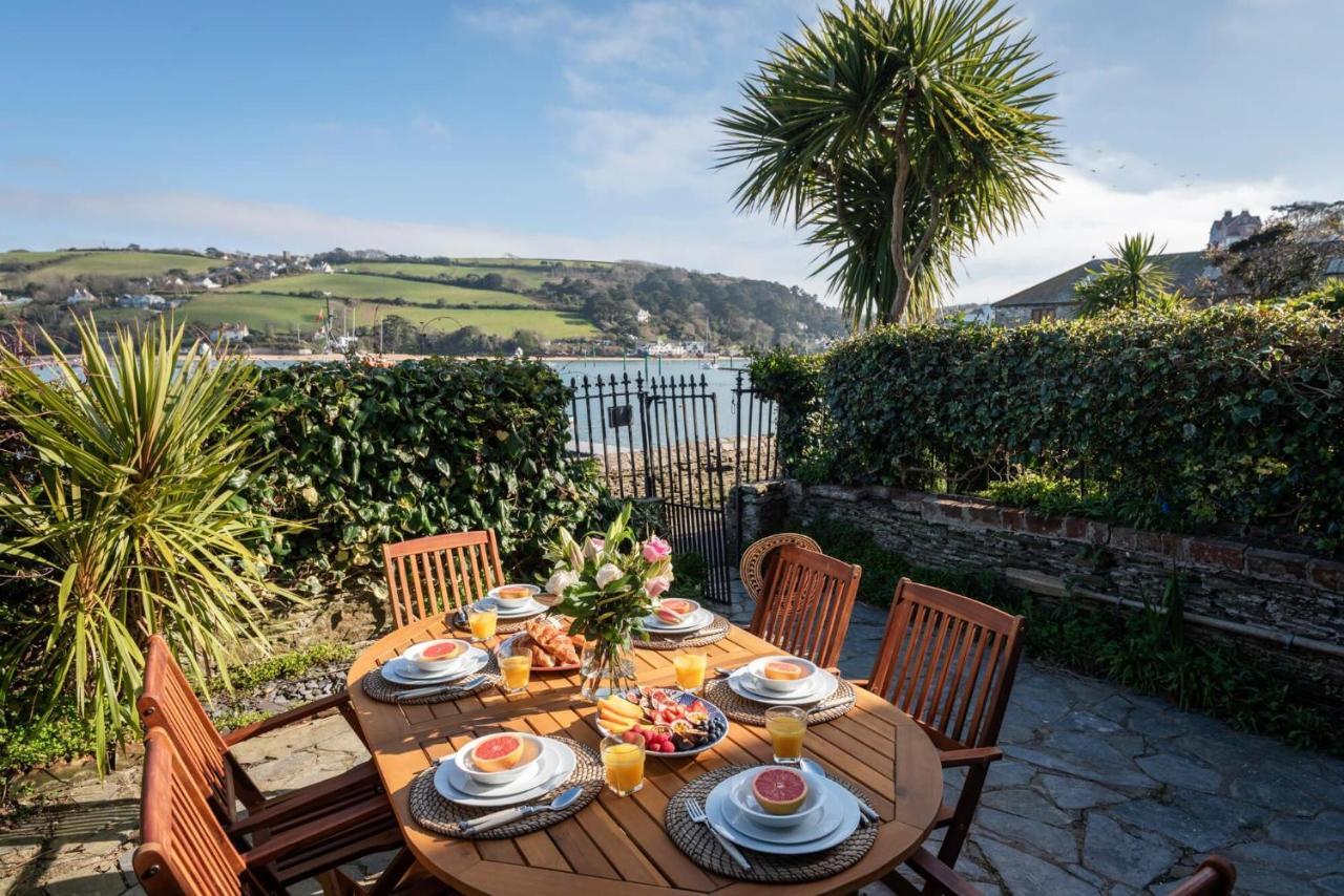 7 Victoria Quay Villa Salcombe Exterior photo